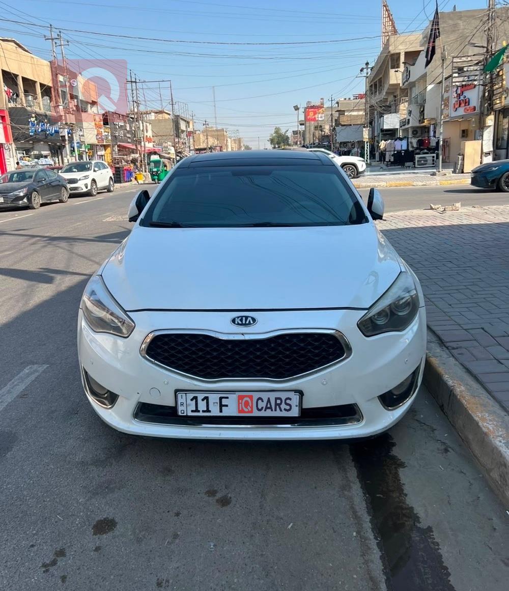 كيا كادينزا